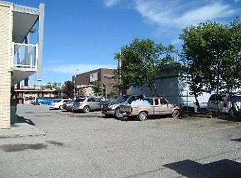 Travellers Inn YYC Motel