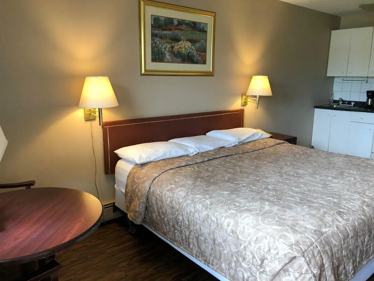 Travellers Inn YYC Canadá