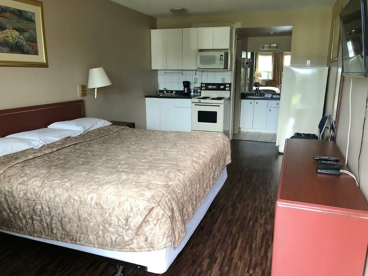 Travellers Inn YYC Motel